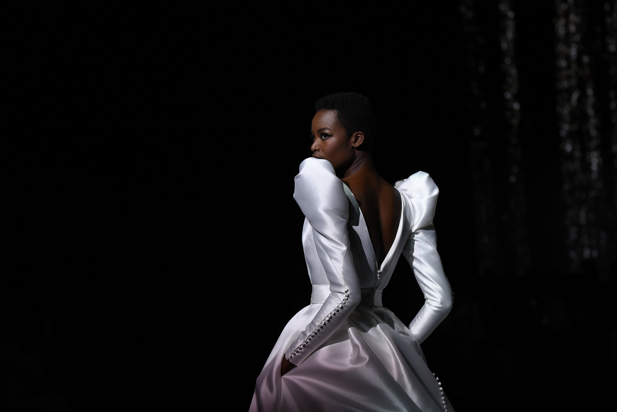 desfile pronovias beyond the stars