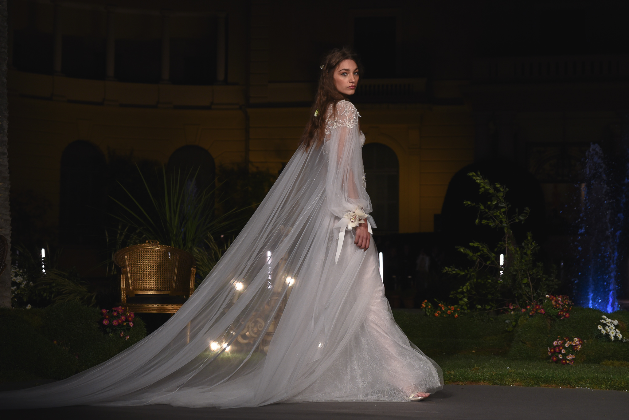 Marchesa VBBFW novia