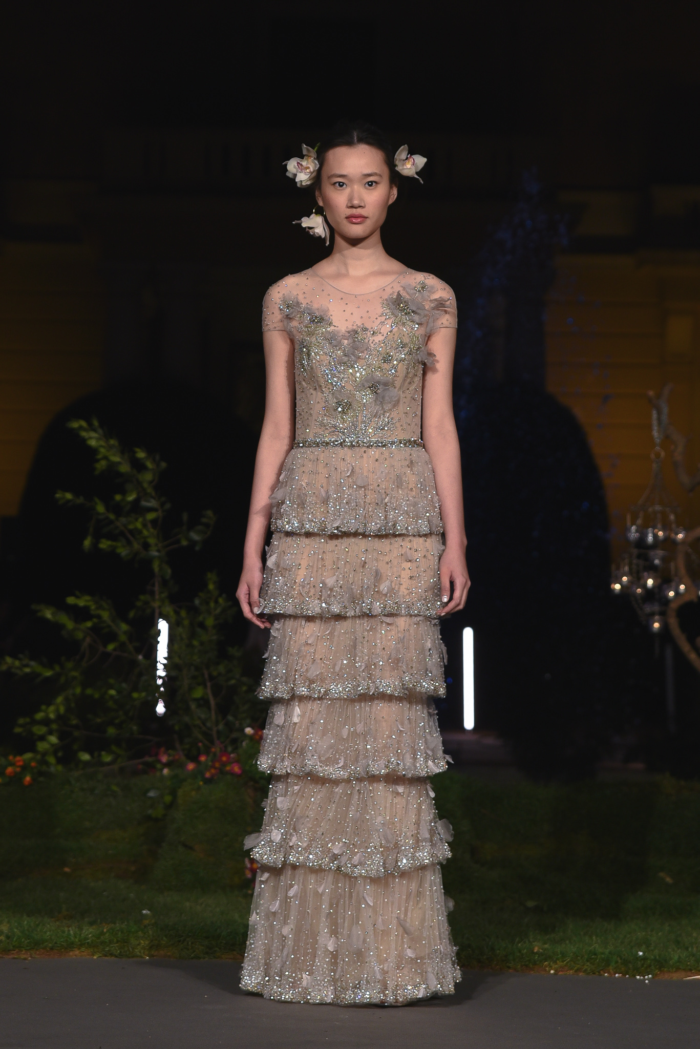 Marchesa VBBFW novia